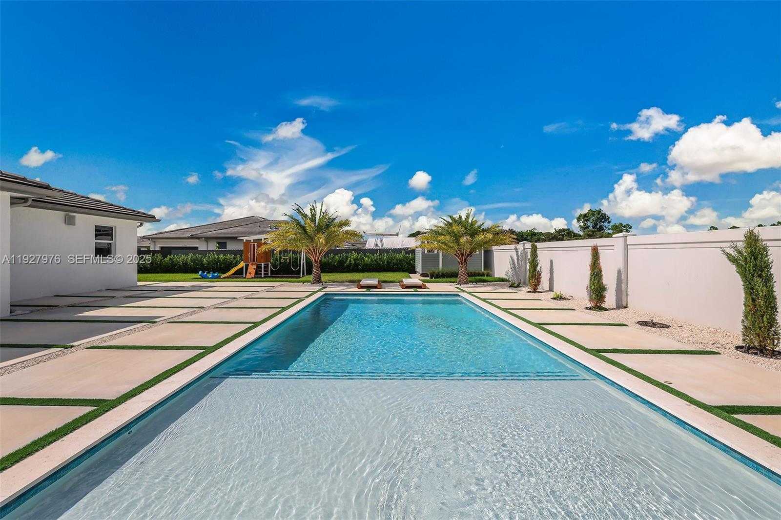 Small Image of 16753 SOUTH WEST 290TH LN #na, Homestead Number 1