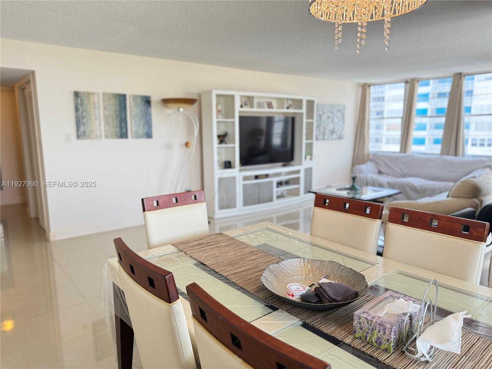 Small Image of 18051 BISCAYNE BLVD #1505, Aventura Number 5
