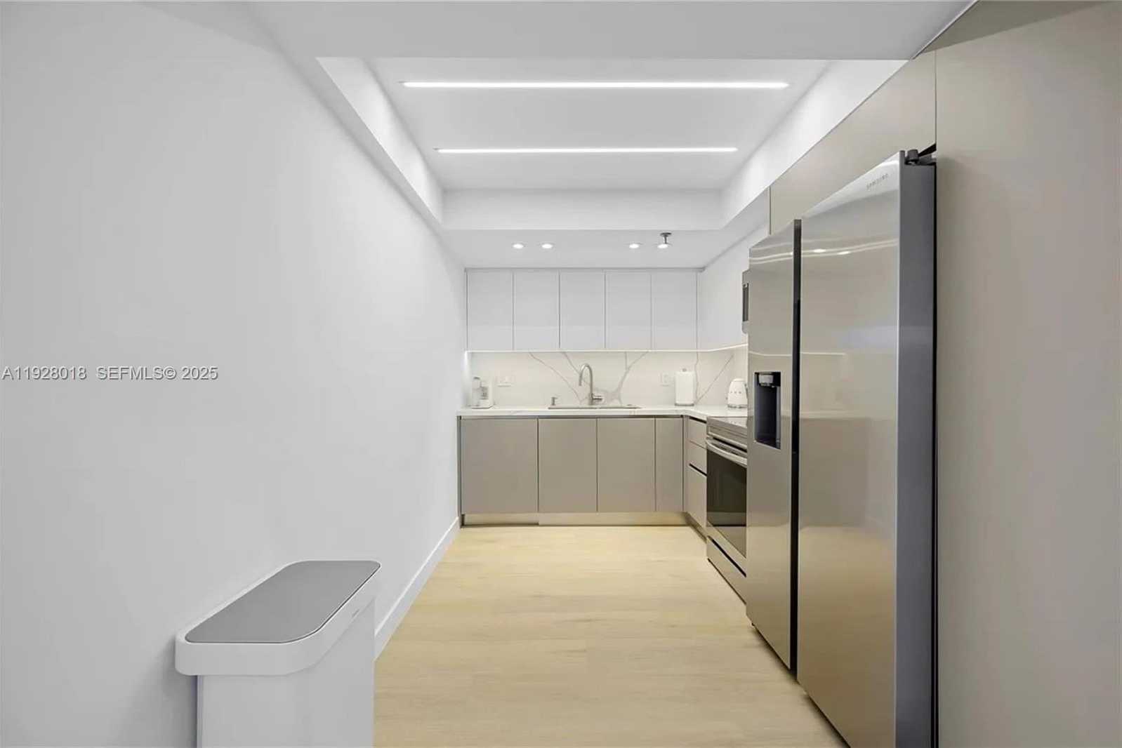 Small Image of 20505 EAST COUNTRY CLUB DR #231, Aventura Number 14