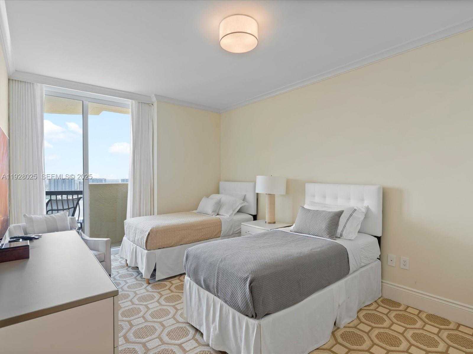 Small Image of 17875 COLLINS AVE #3303, Sunny Isles Beach Number 20