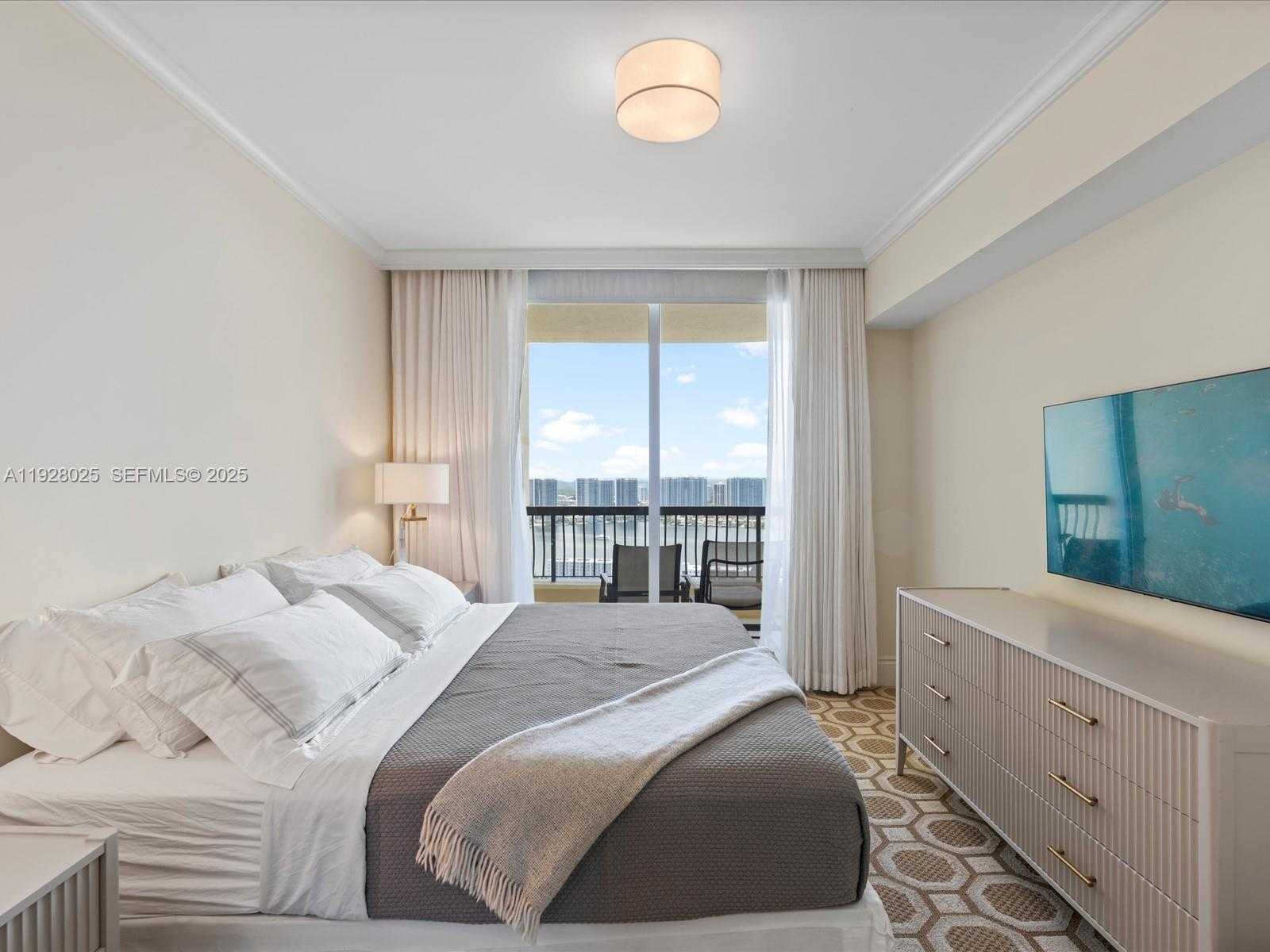 Small Image of 17875 COLLINS AVE #3303, Sunny Isles Beach Number 25