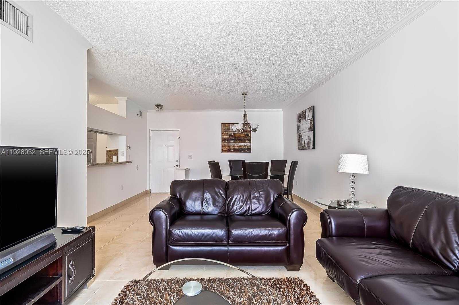 Small Image of 17150 NORTH BAY RD #2618, Sunny Isles Beach Number 11