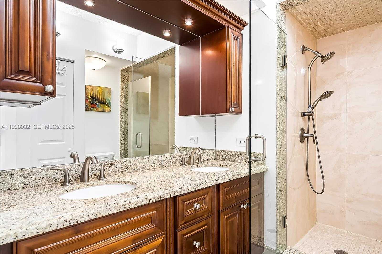 Small Image of 17150 NORTH BAY RD #2618, Sunny Isles Beach Number 19