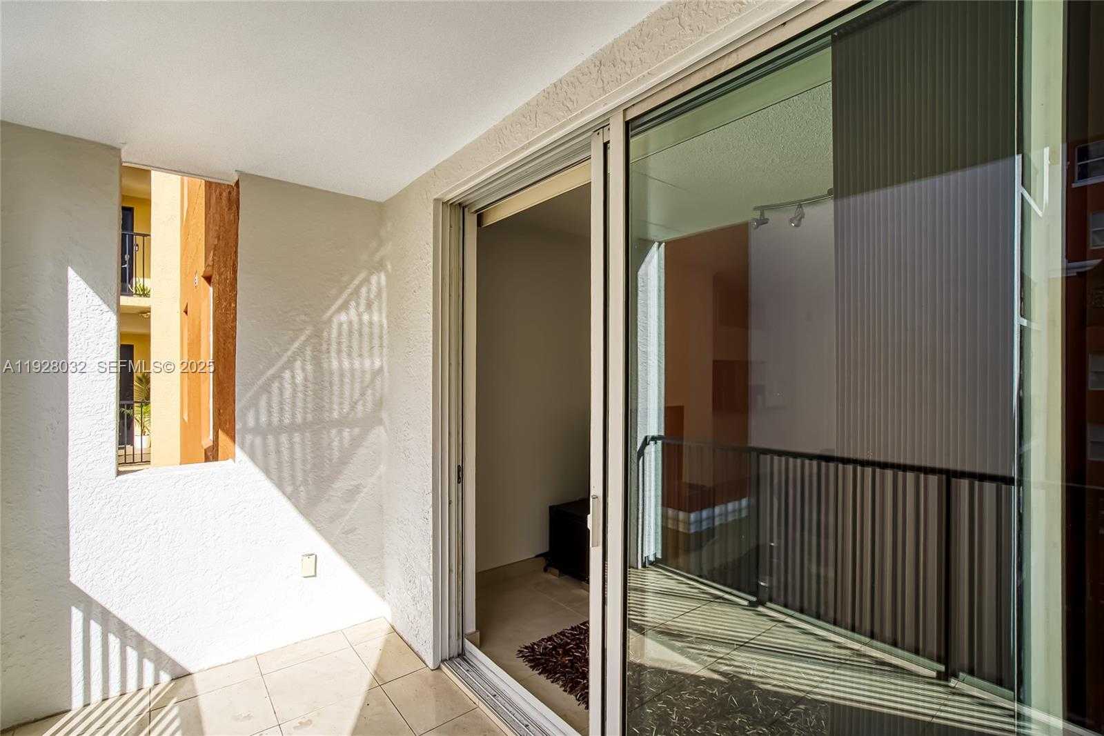 Small Image of 17150 NORTH BAY RD #2618, Sunny Isles Beach Number 27