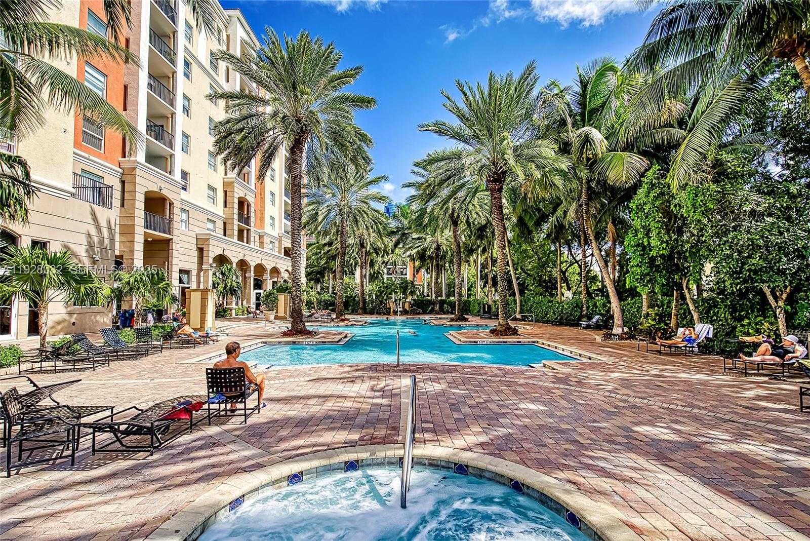 Small Image of 17150 NORTH BAY RD #2618, Sunny Isles Beach Number 45