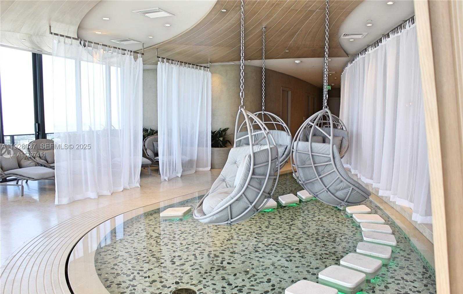 Small Image of 1000 BRICKELL PLZ #1811, Miami Number 19