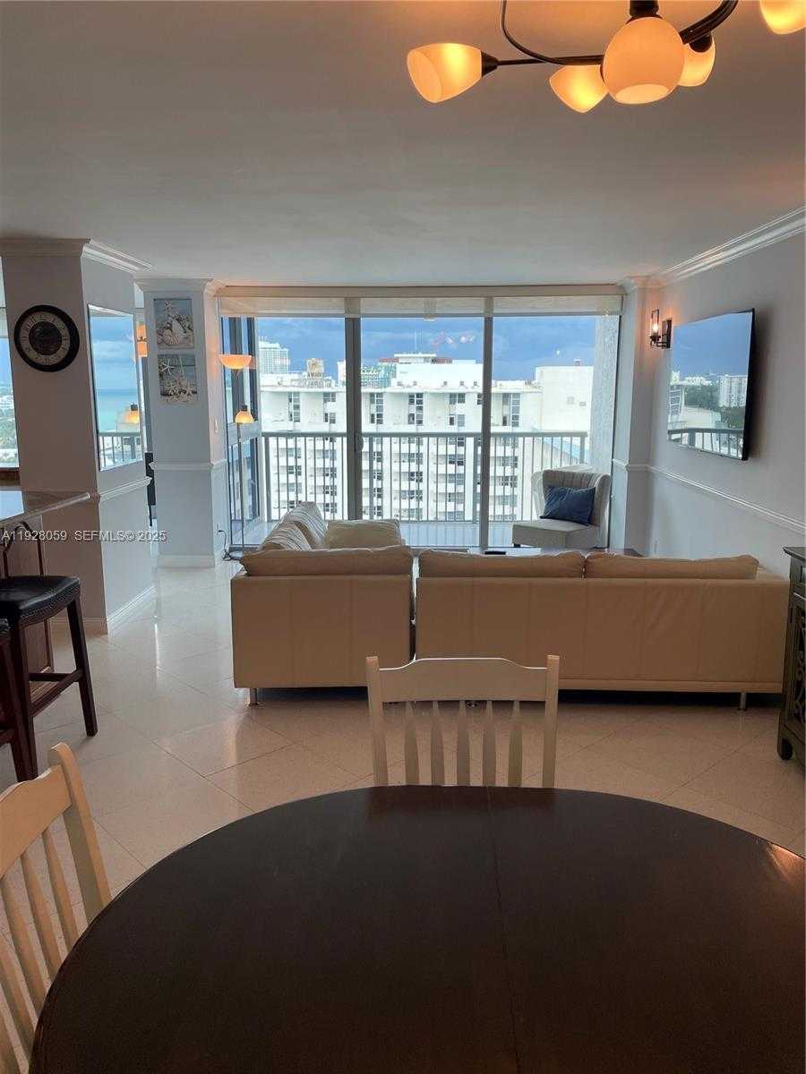 Small Image of 2655 COLLINS AVE #2105, Miami Beach Number 8
