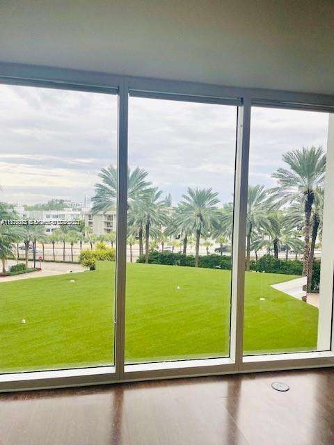 Small Image of 10275 COLLINS AVE #327, Bal Harbour Number 11