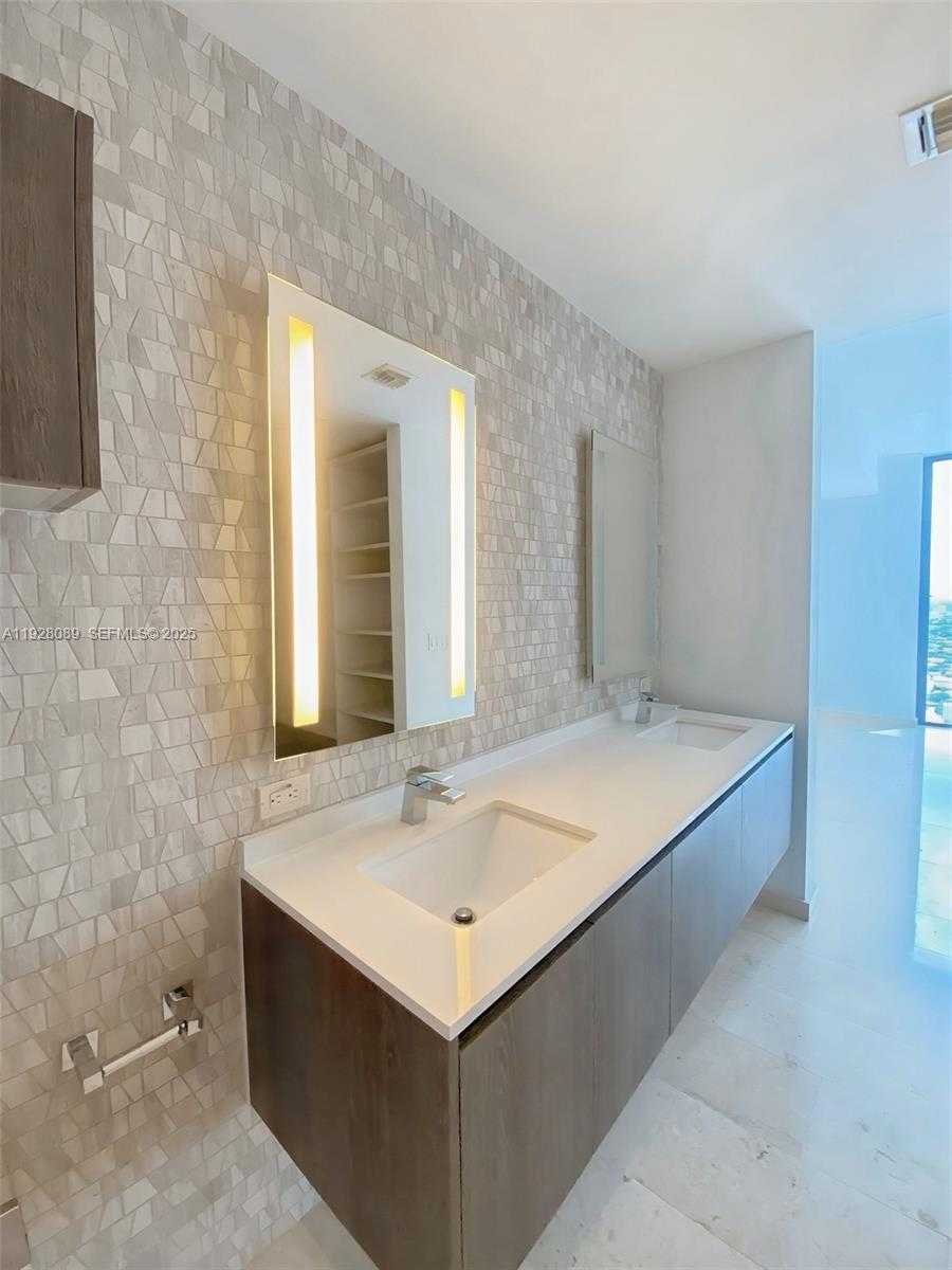 Small Image of 88 SOUTH WEST 7TH ST #3906, Miami Number 10