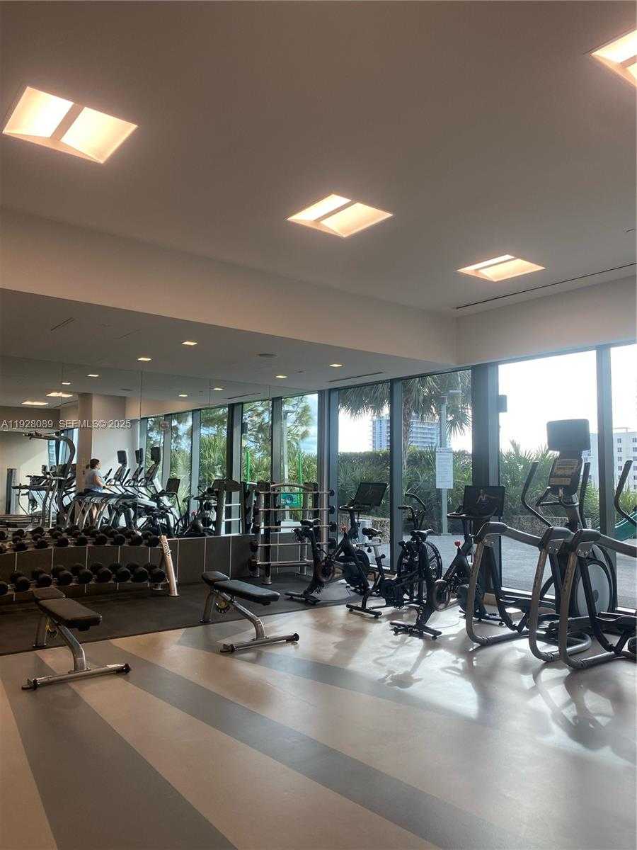 Small Image of 88 SOUTH WEST 7TH ST #3906, Miami Number 15