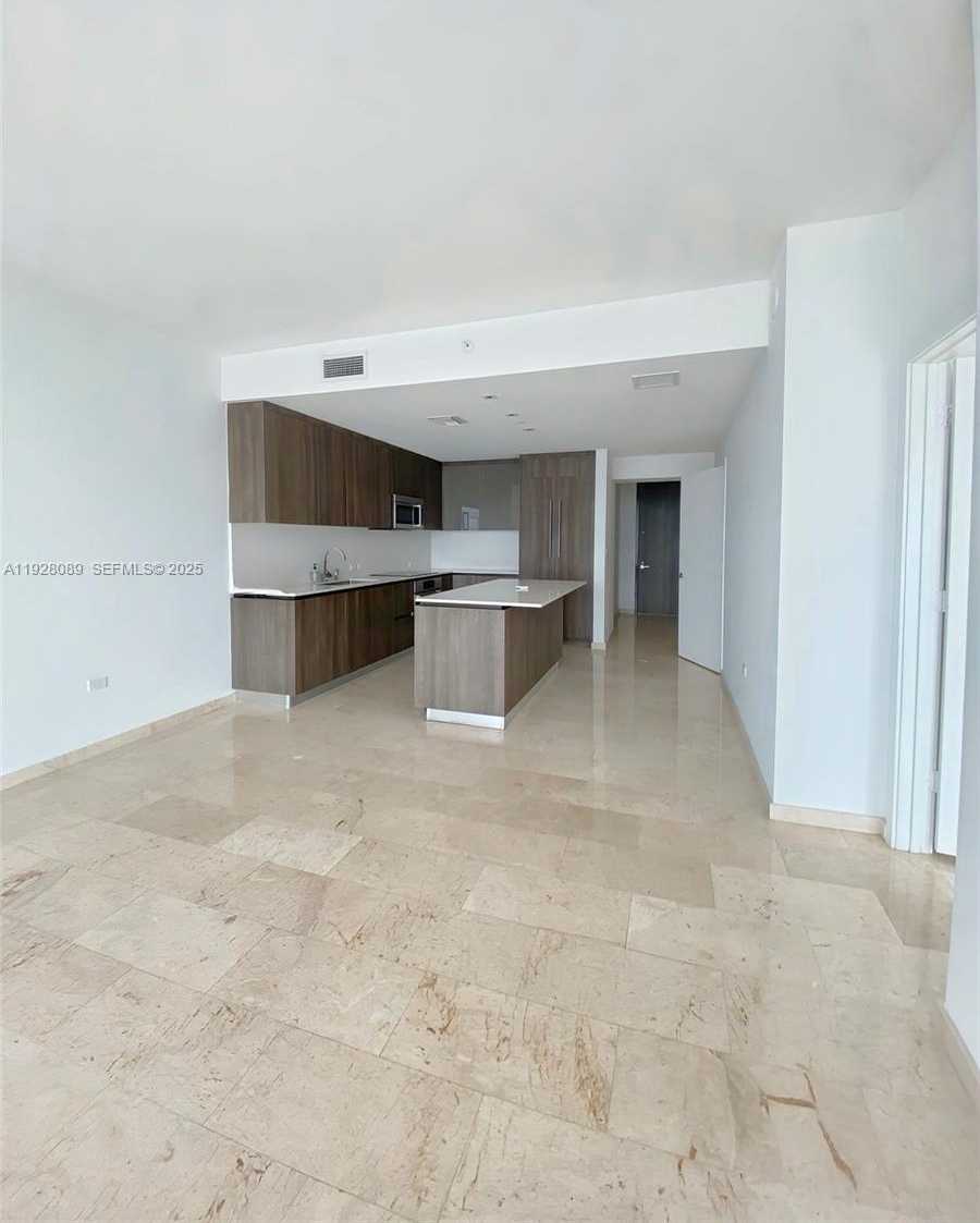 Small Image of 88 SOUTH WEST 7TH ST #3906, Miami Number 3