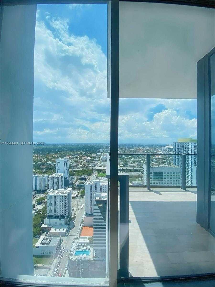 Small Image of 88 SOUTH WEST 7TH ST #3906, Miami Number 5