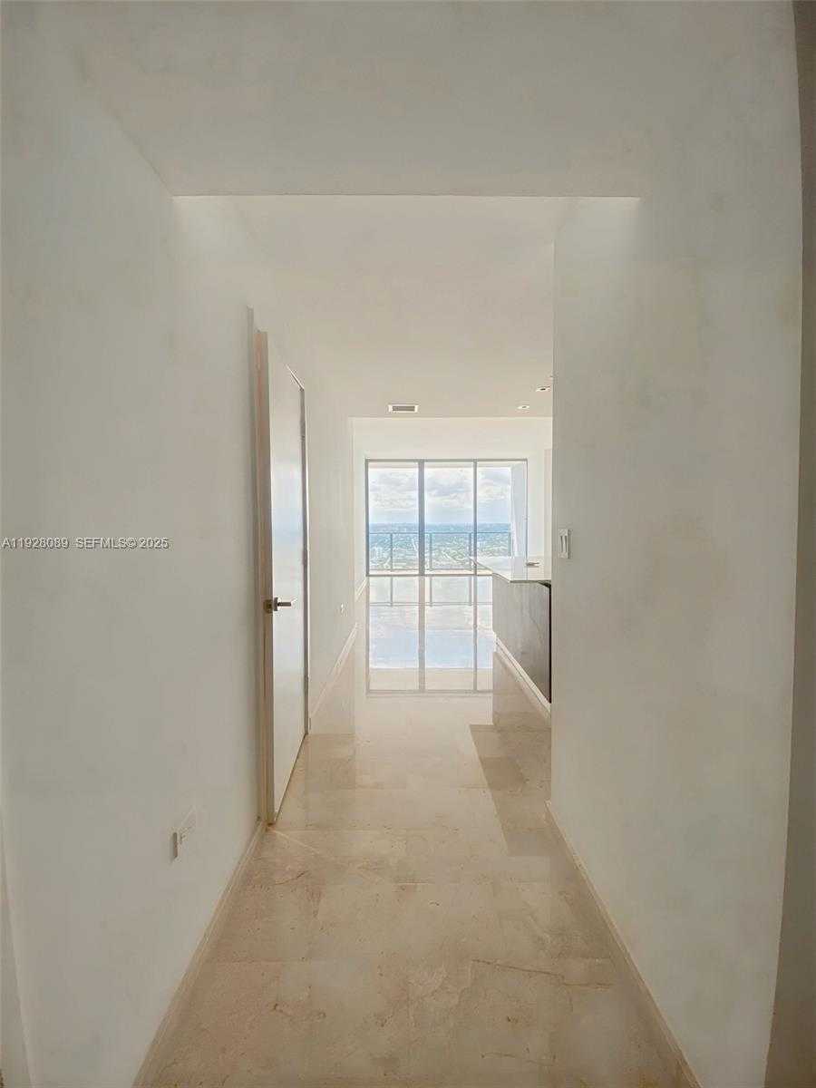 Small Image of 88 SOUTH WEST 7TH ST #3906, Miami Number 6
