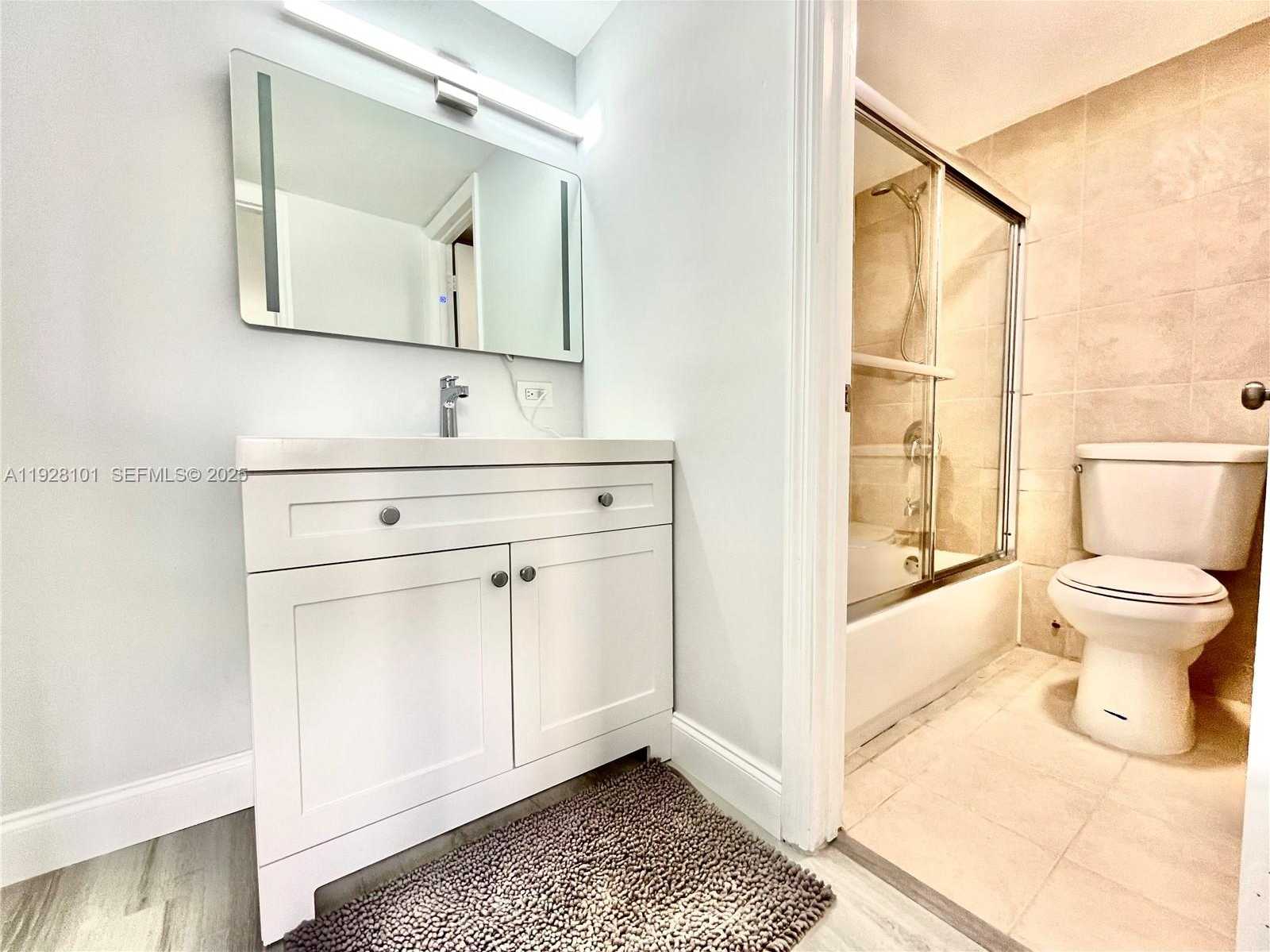 Small Image of 17021 NORTH BAY RD #410, Sunny Isles Beach Number 15