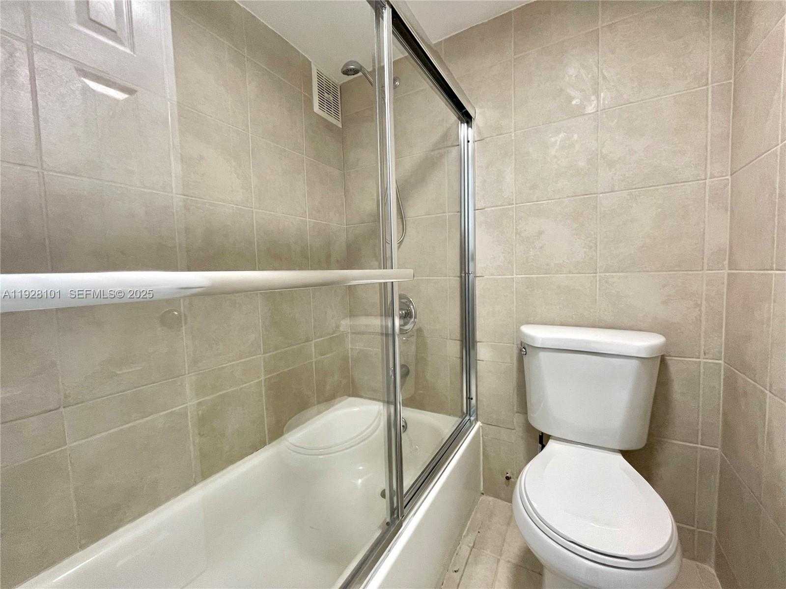 Small Image of 17021 NORTH BAY RD #410, Sunny Isles Beach Number 16