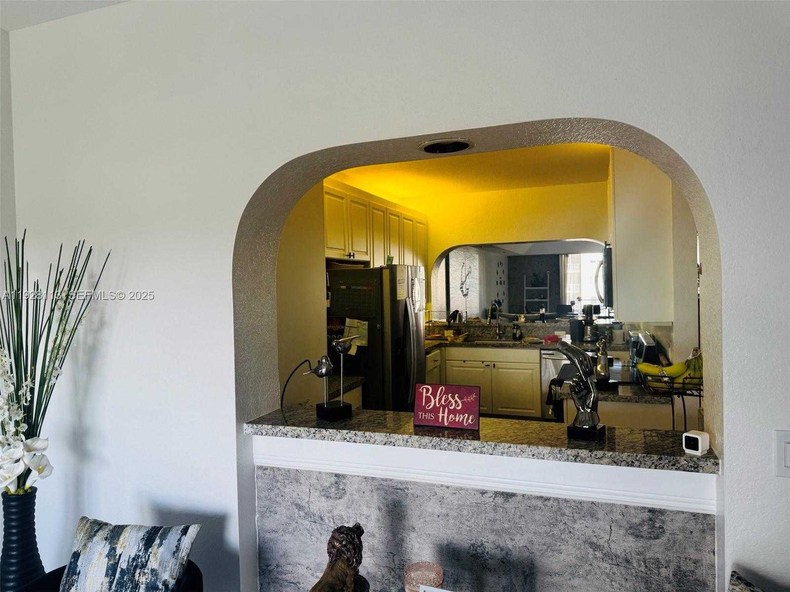 Small Image of 10700 NORTH WEST 66TH ST #414, Doral Number 5