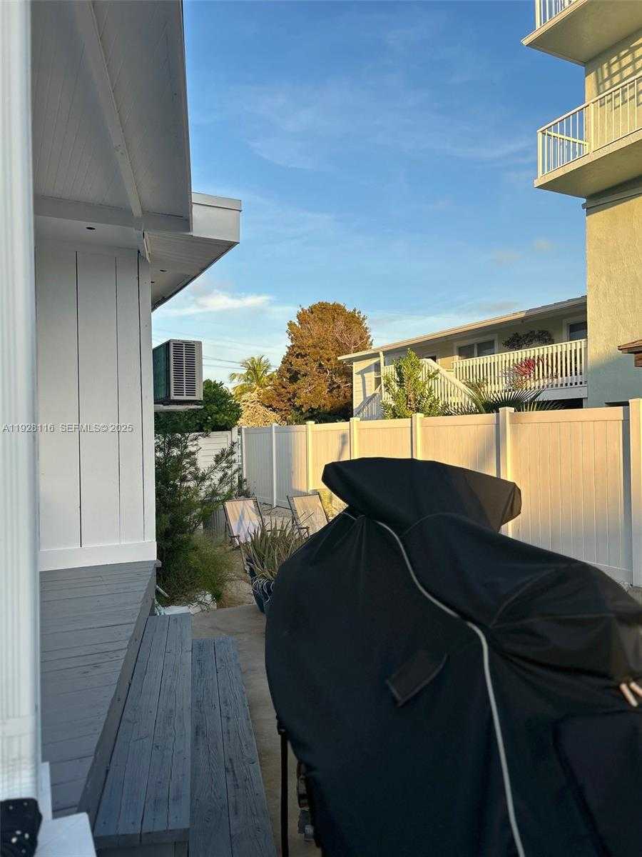 Small Image of 826 BONITO LN #-, Key Largo Number 13