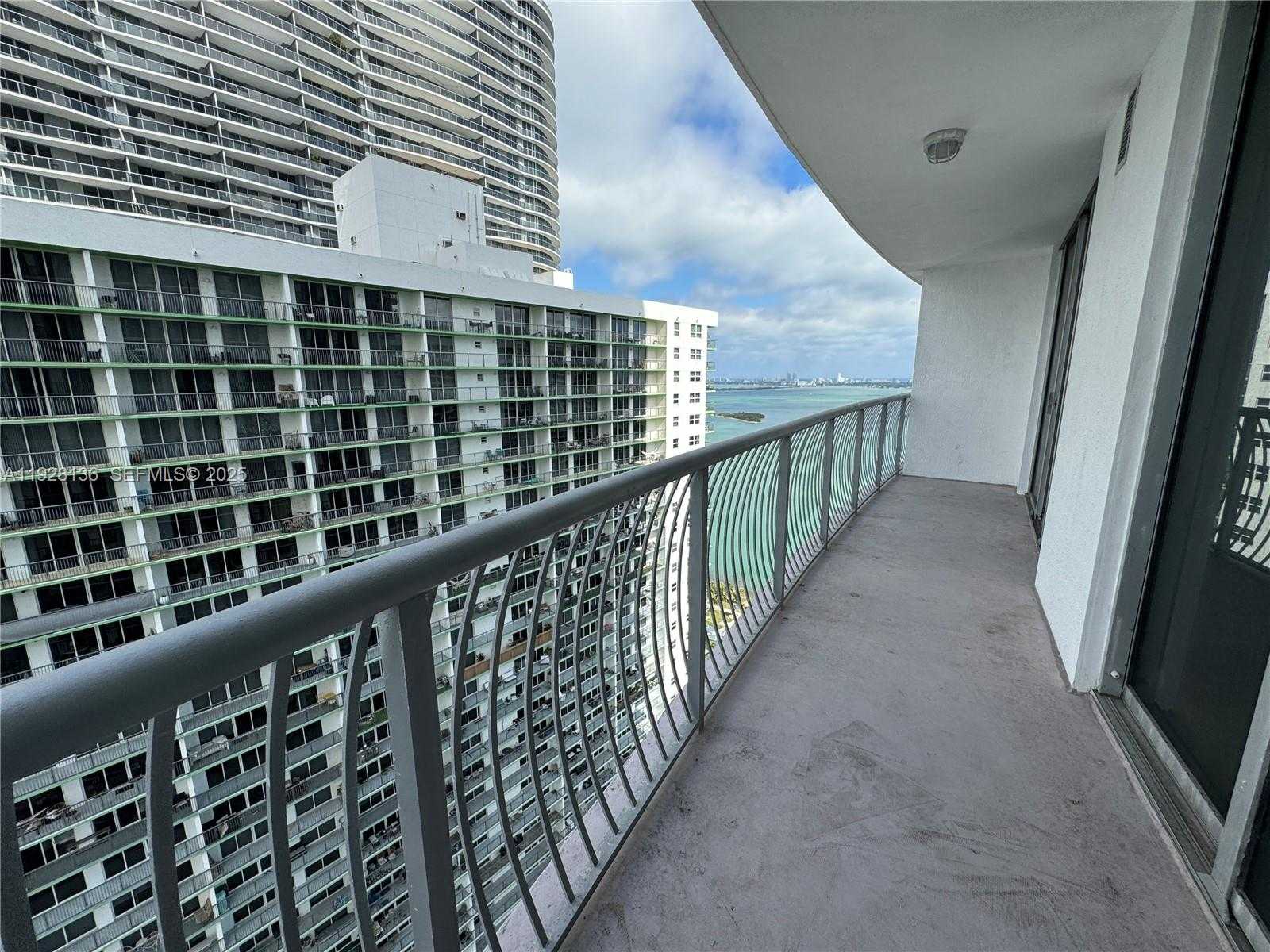 Small Image of 1750 NORTH BAYSHORE DR #3509, Miami Number 3