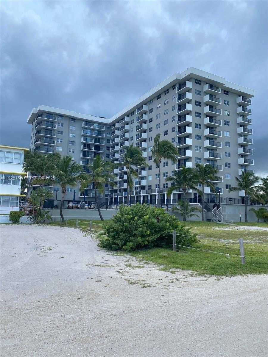Small Image of 9273 COLLINS AVE #207, Surfside Number 1