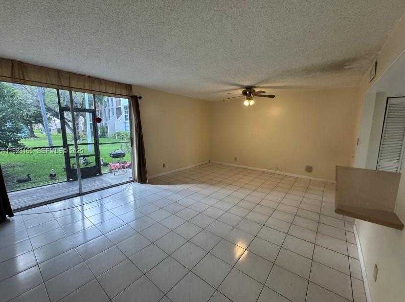 Small Image of 1001 EAST THREE ISLANDS BLVD #36, Hallandale Beach Number 23