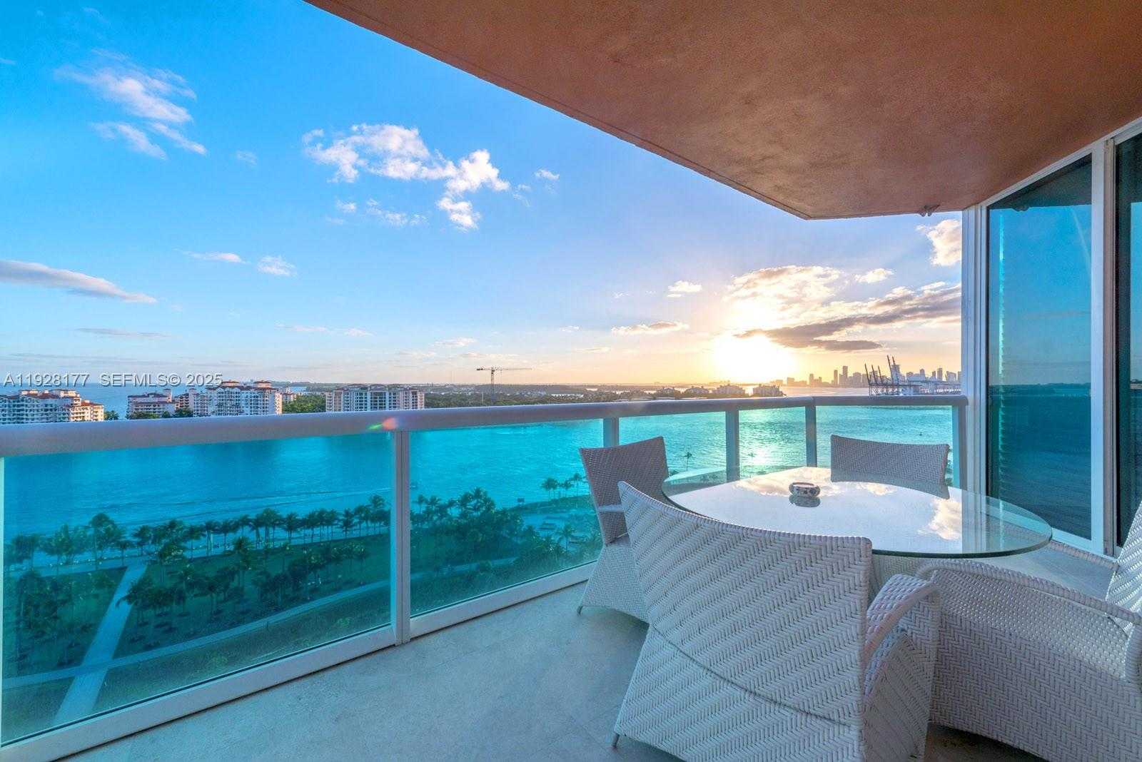 Small Image of 300 SOUTH POINTE DR #1701, Miami Beach Number 2
