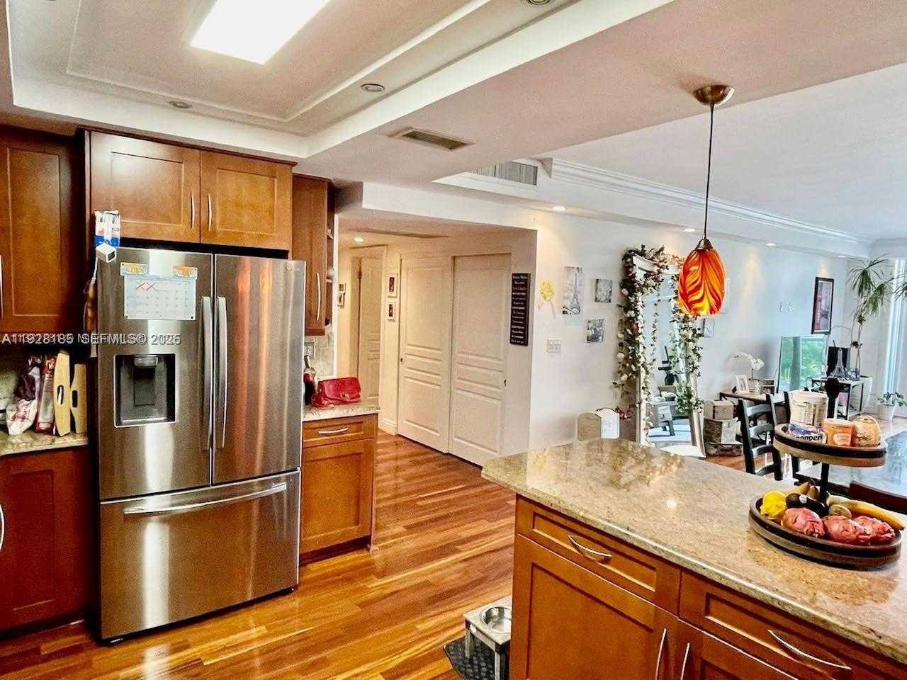 Small Image of 19390 COLLINS AVE #307, Sunny Isles Beach Number 4