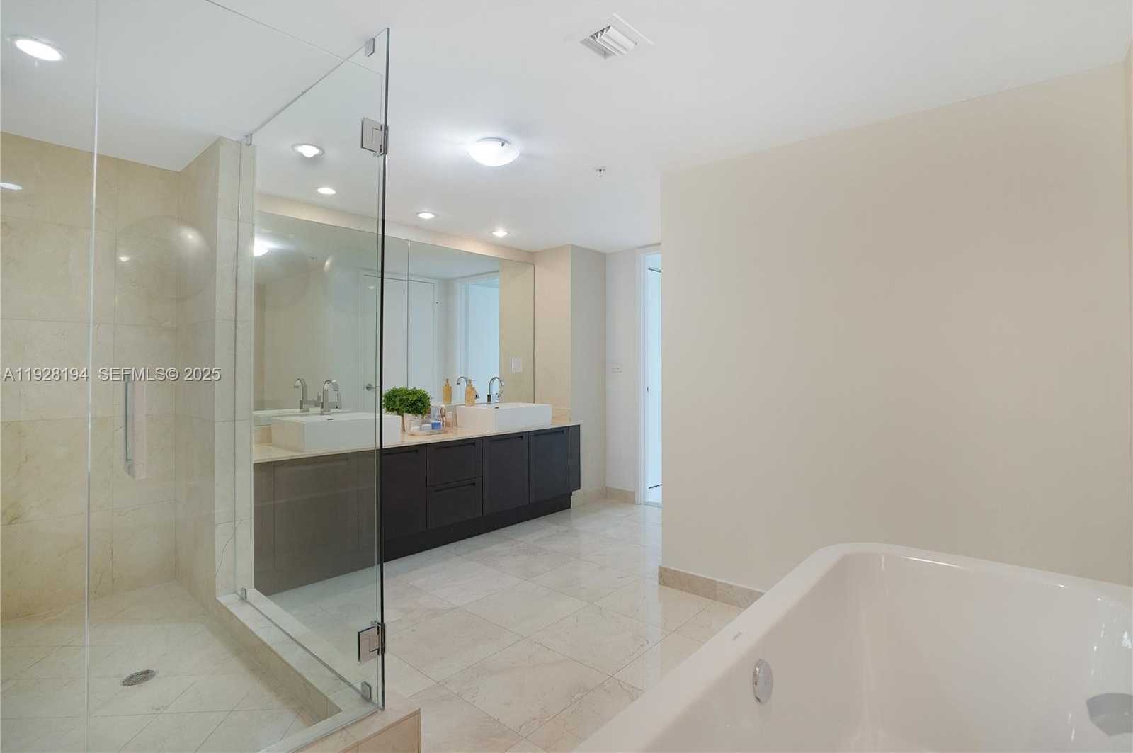 Small Image of 250 SOUTH SUNNY ISLES BLVD #TH-207, Sunny Isles Beach Number 17