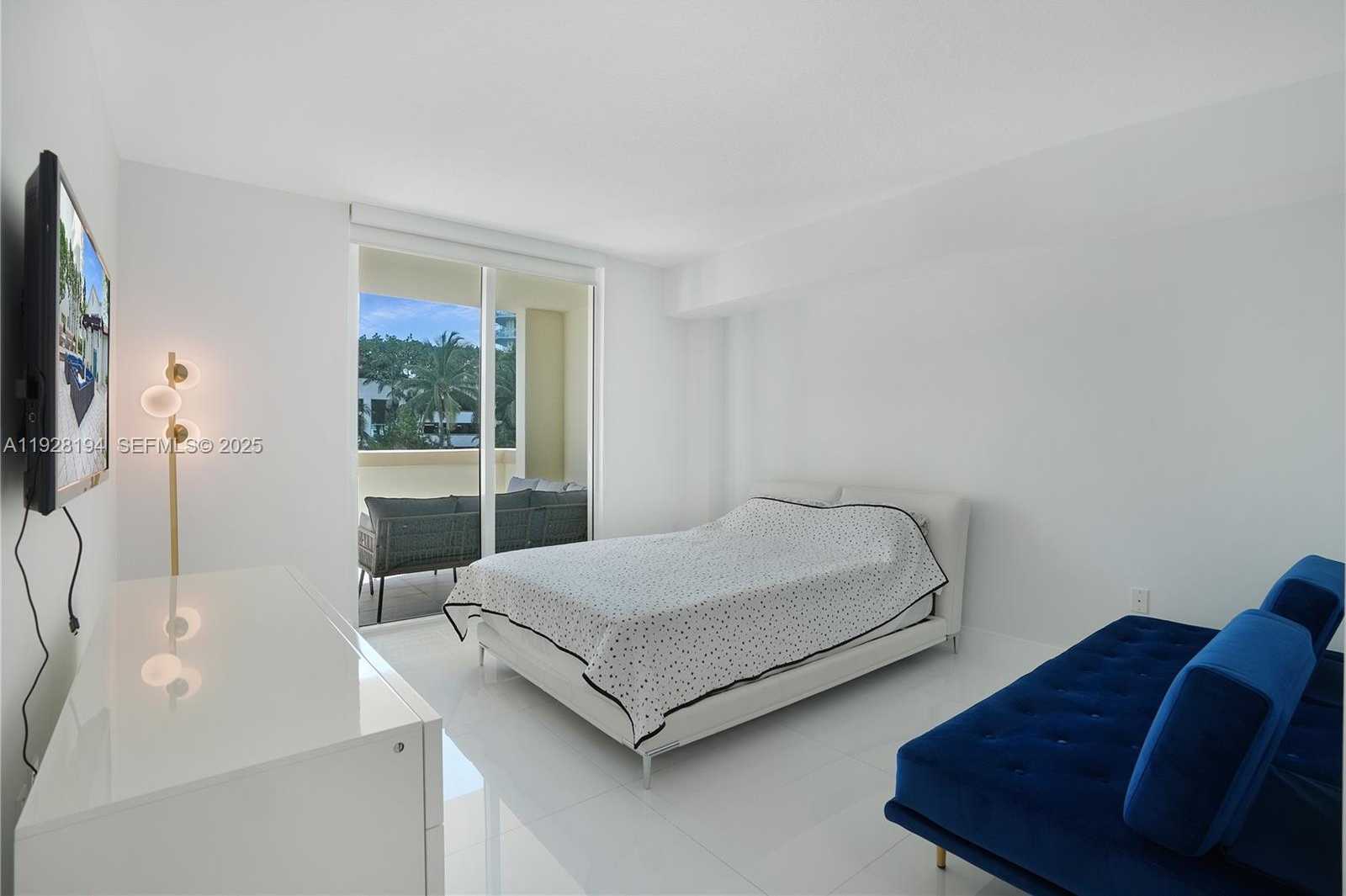 Small Image of 250 SOUTH SUNNY ISLES BLVD #TH-207, Sunny Isles Beach Number 24