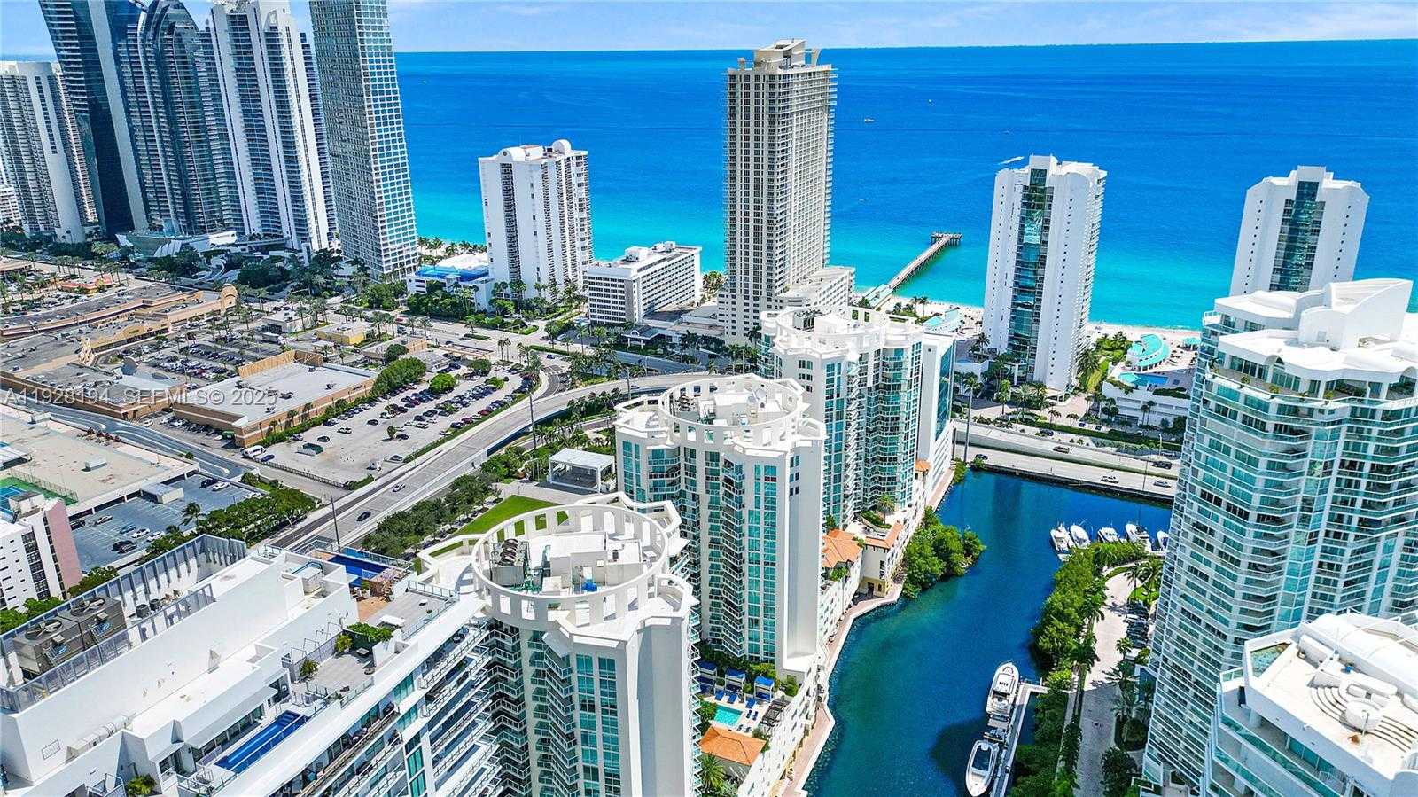 Small Image of 250 SOUTH SUNNY ISLES BLVD #TH-207, Sunny Isles Beach Number 33