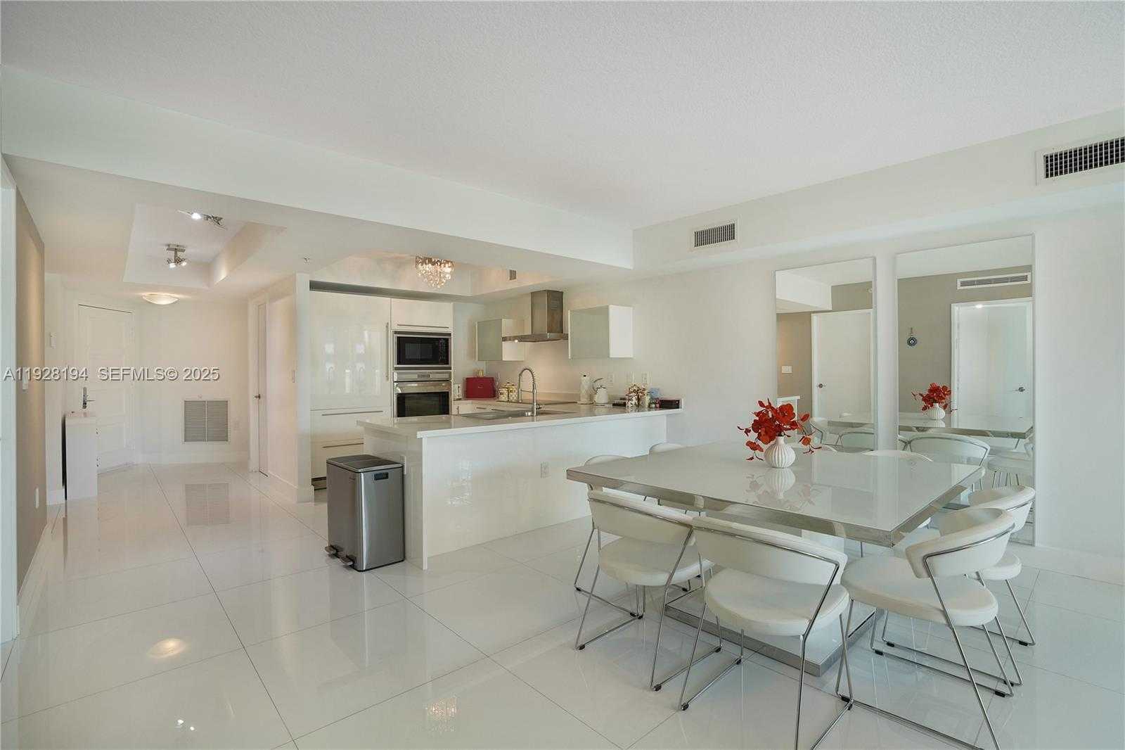 Small Image of 250 SOUTH SUNNY ISLES BLVD #TH-207, Sunny Isles Beach Number 6