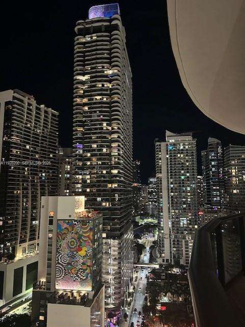 Small Image of 45 SOUTH WEST 9TH ST #2303, Miami Number 27