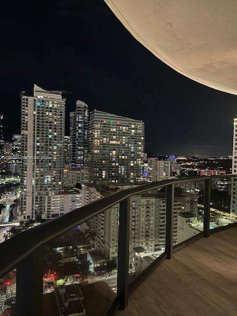 Small Image of 45 SOUTH WEST 9TH ST #2303, Miami Number 28