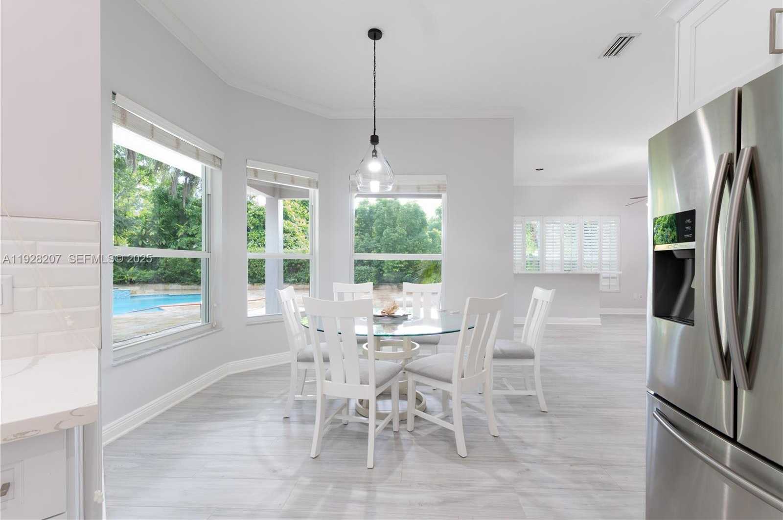 Imagen de Pequeño Objeto