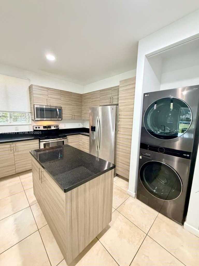 Imagen de Pequeño Objeto