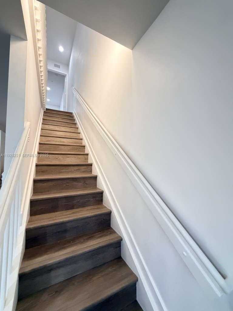 Imagen de Pequeño Objeto