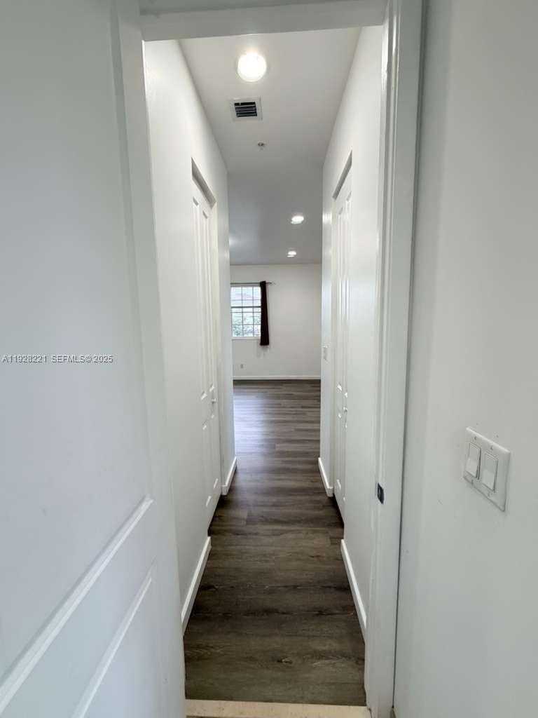 Imagen de Pequeño Objeto