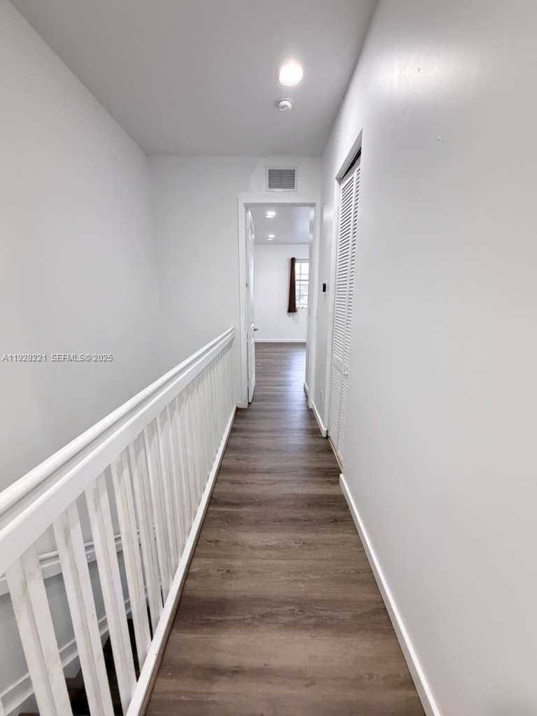 Imagen de Pequeño Objeto