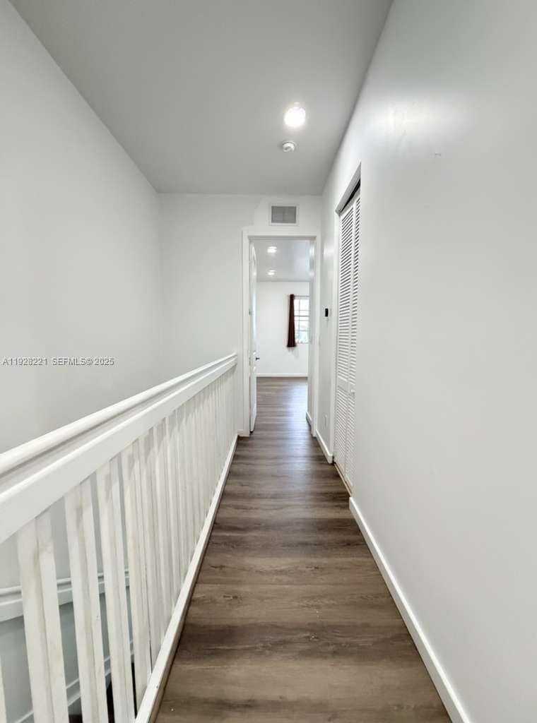 Imagen de Pequeño Objeto