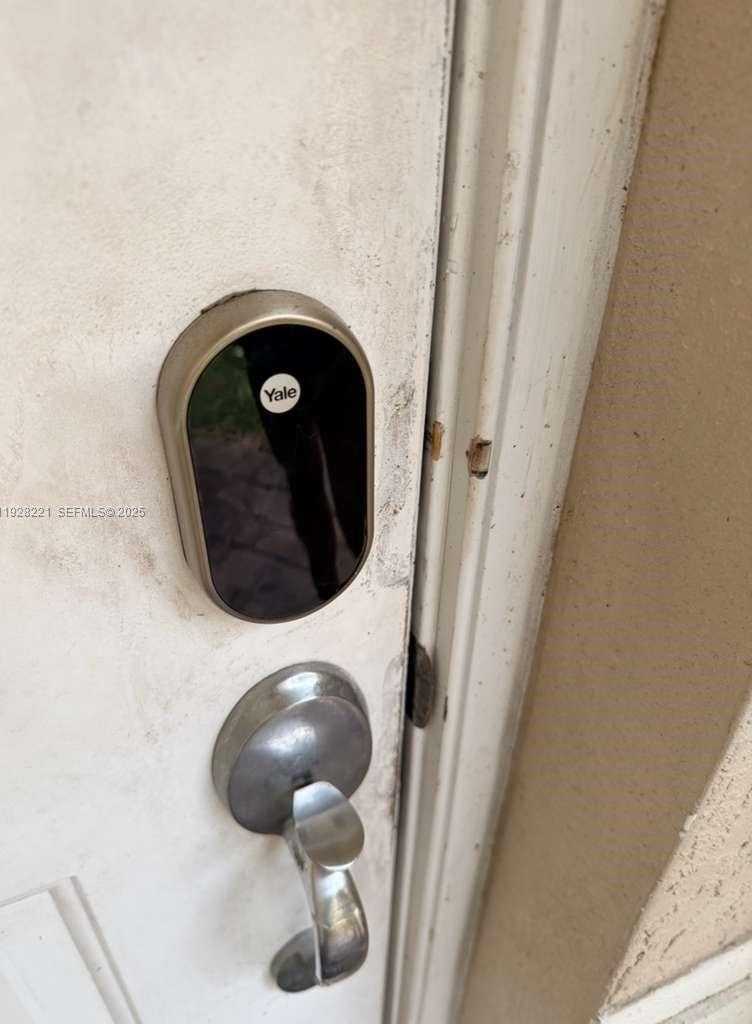 Imagen de Pequeño Objeto