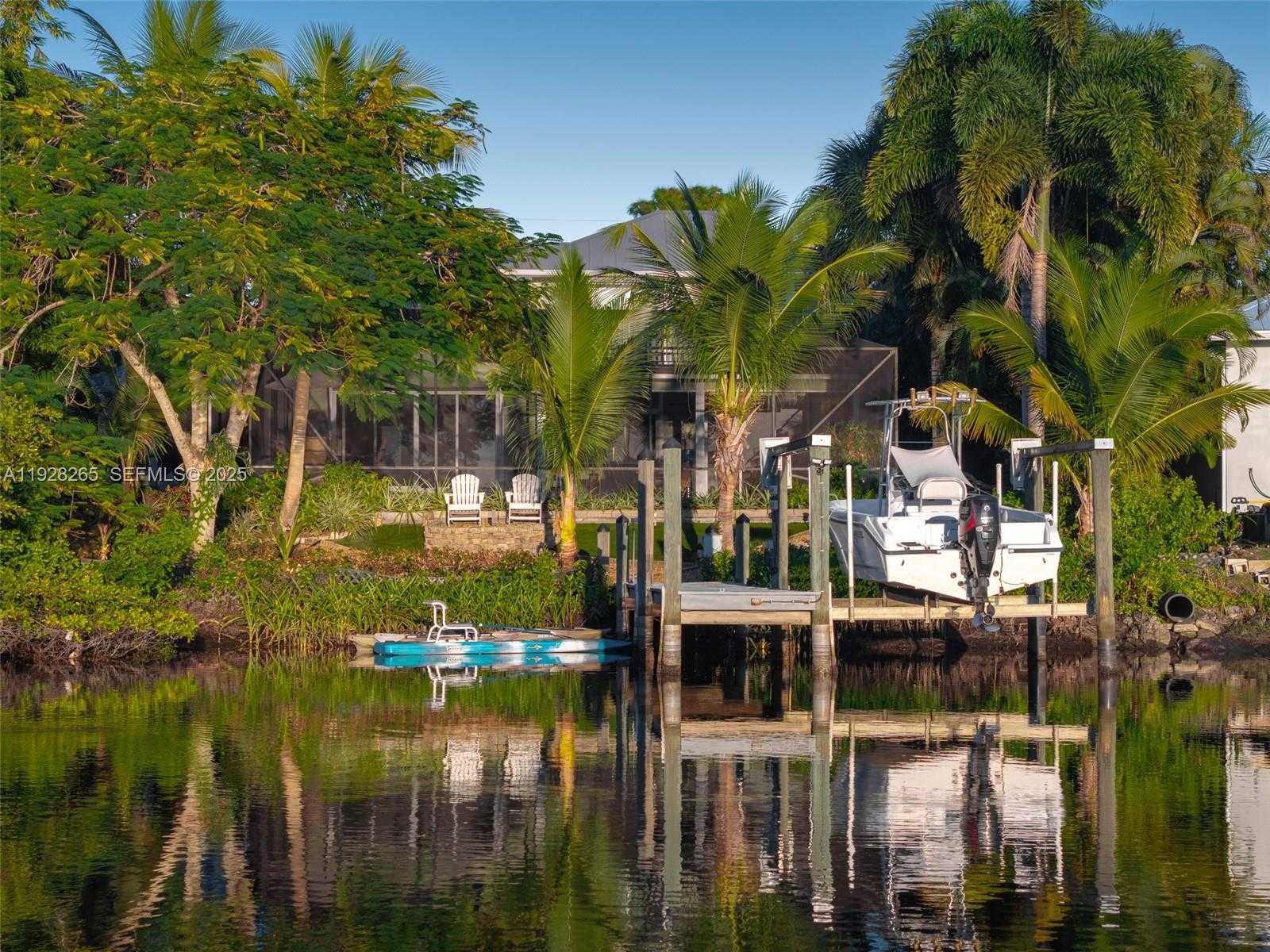 Small Image of 3842 SOUTH WEST SAINT LUCIE LN, Palm City Number 3