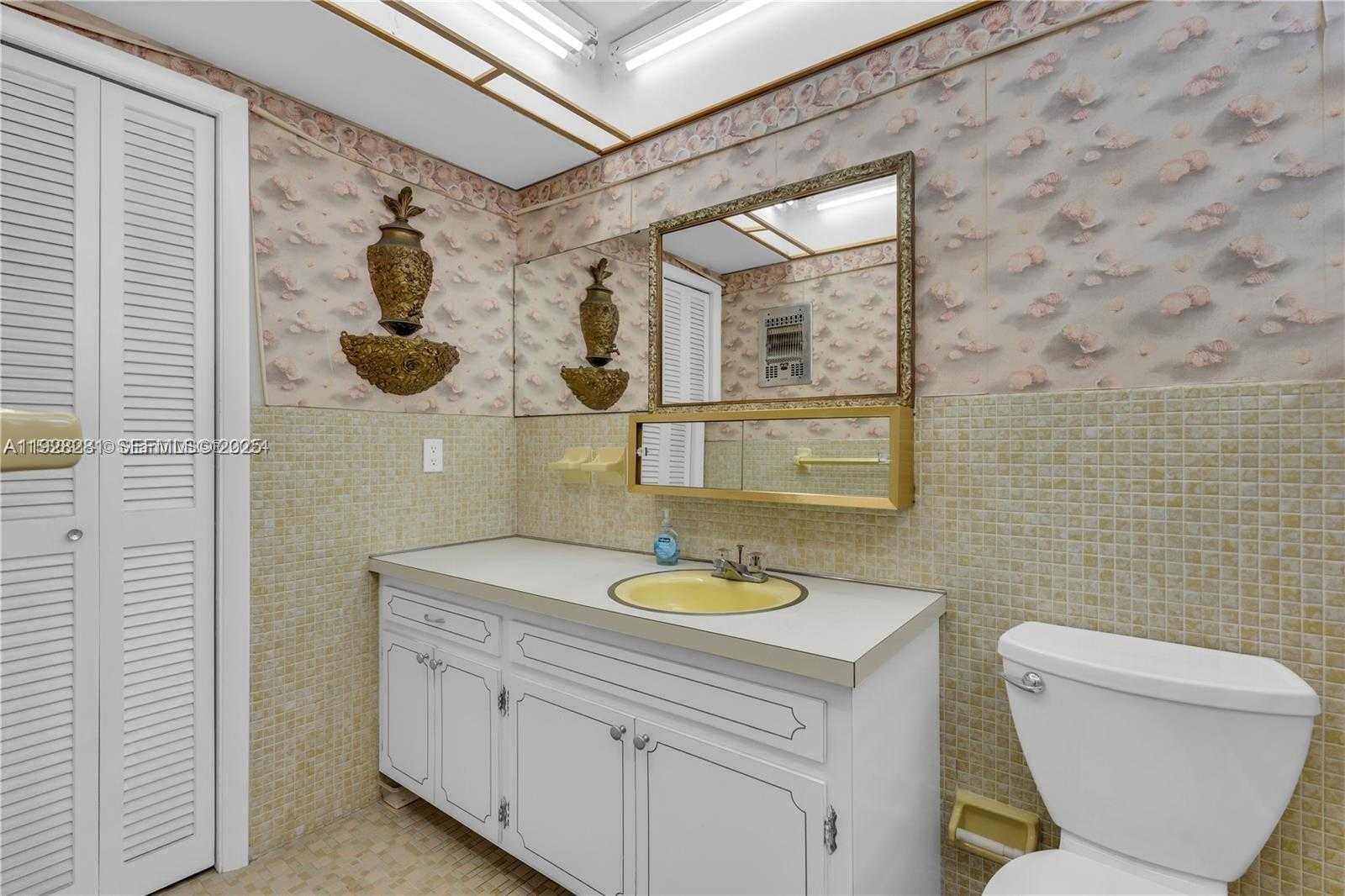 Small Image of 215 SOUTH EAST 3RD AVE #407B, Hallandale Beach Number 13