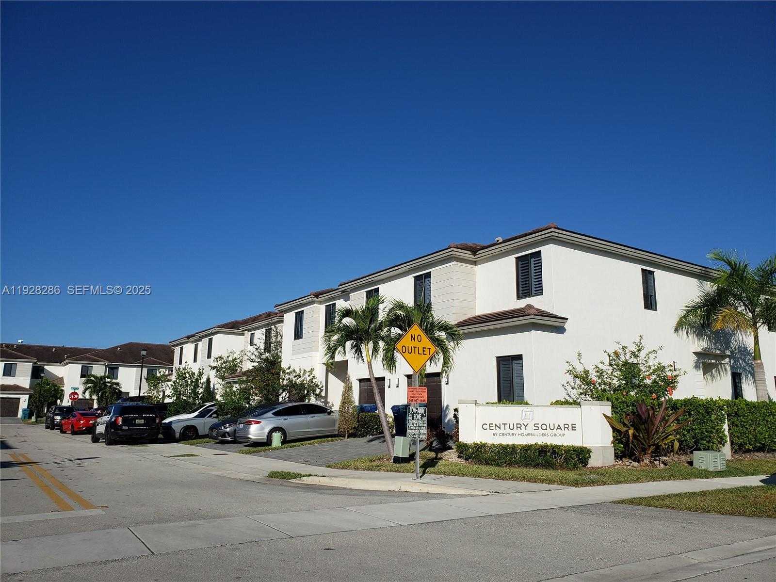 Small Image of 2414 SOUTH WEST 145TH PL #2414, Miami Number 2