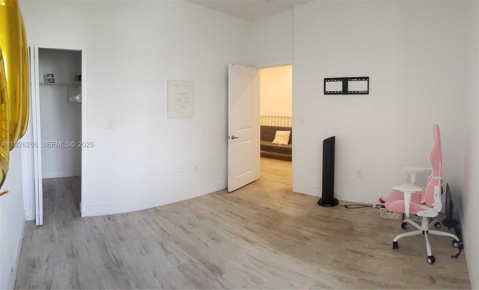 Small Image of 2414 SOUTH WEST 145TH PL #2414, Miami Number 24