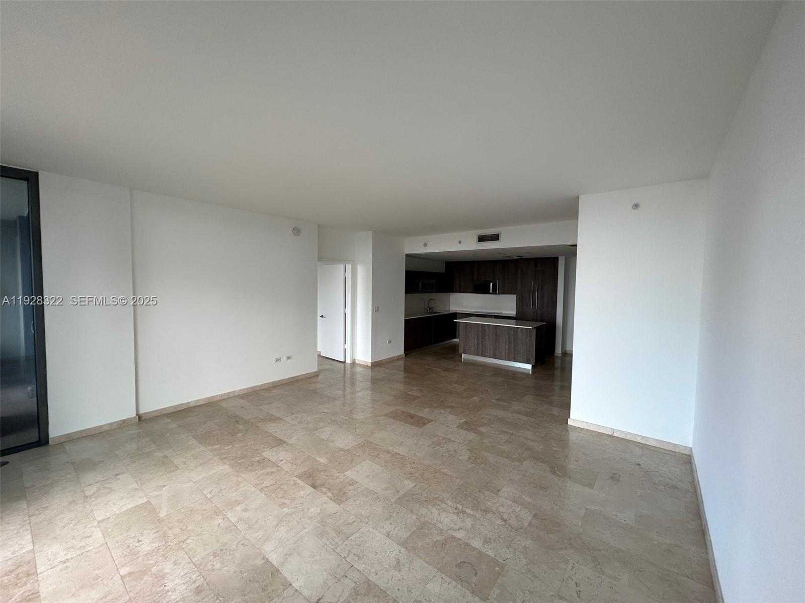 Small Image of 68 SOUTH EAST 6TH ST #3008, Miami Number 4