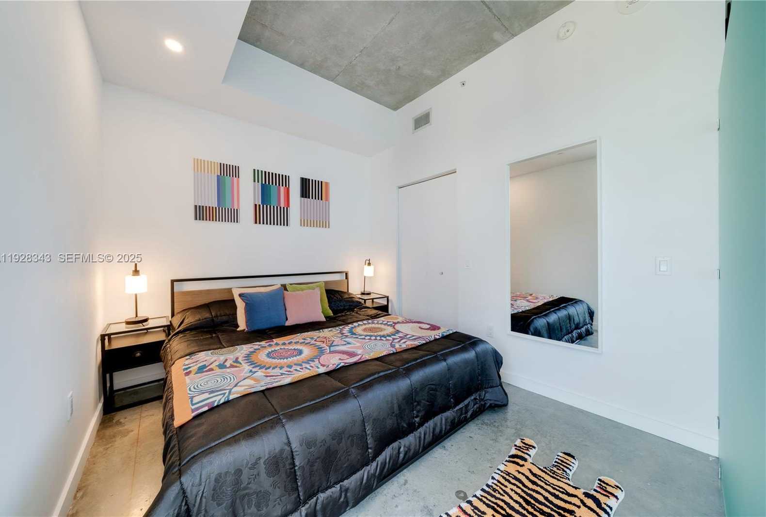 Small Image of 151 SOUTH EAST 1ST ST #3008, Miami Number 12