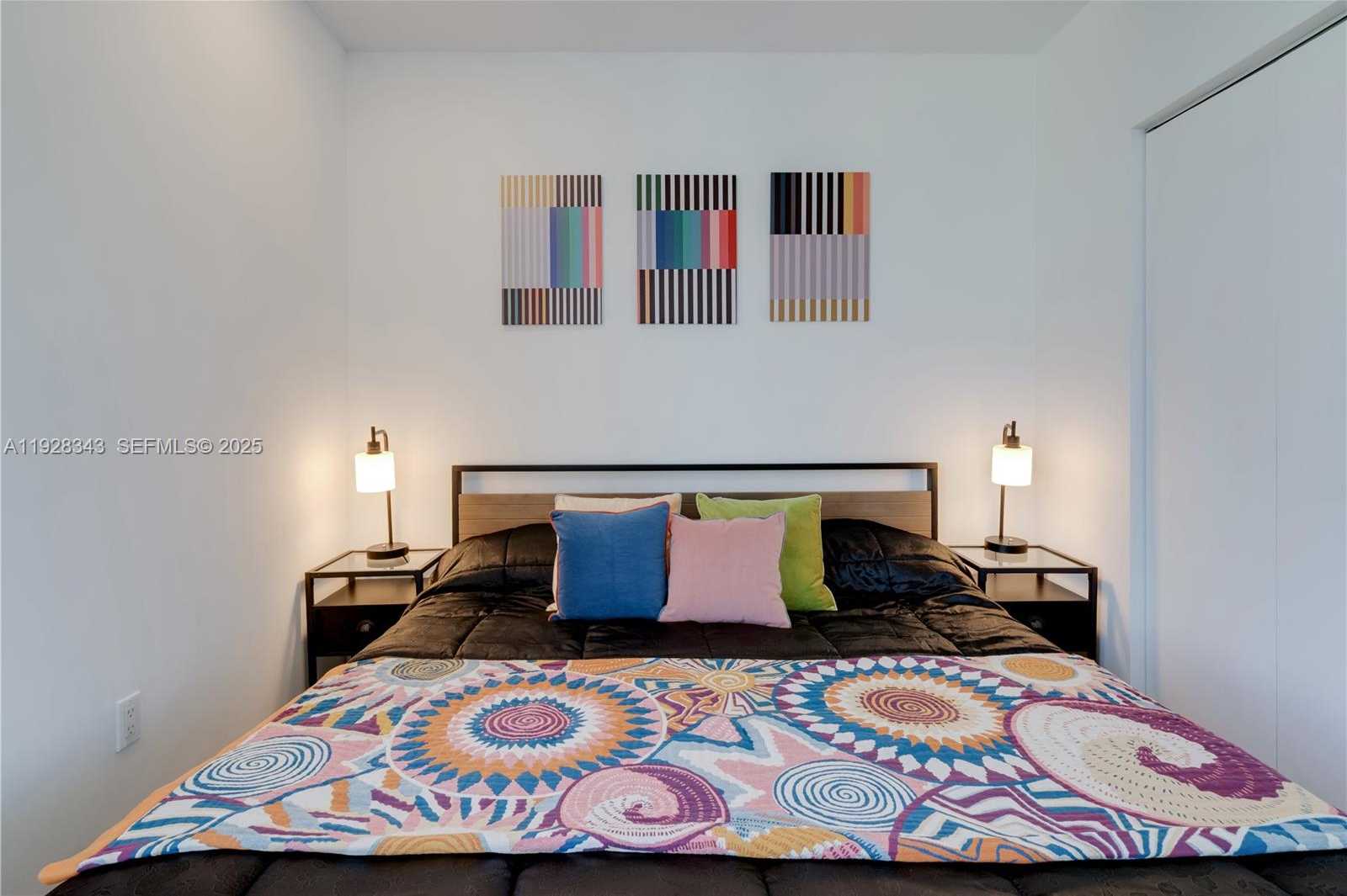 Small Image of 151 SOUTH EAST 1ST ST #3008, Miami Number 13