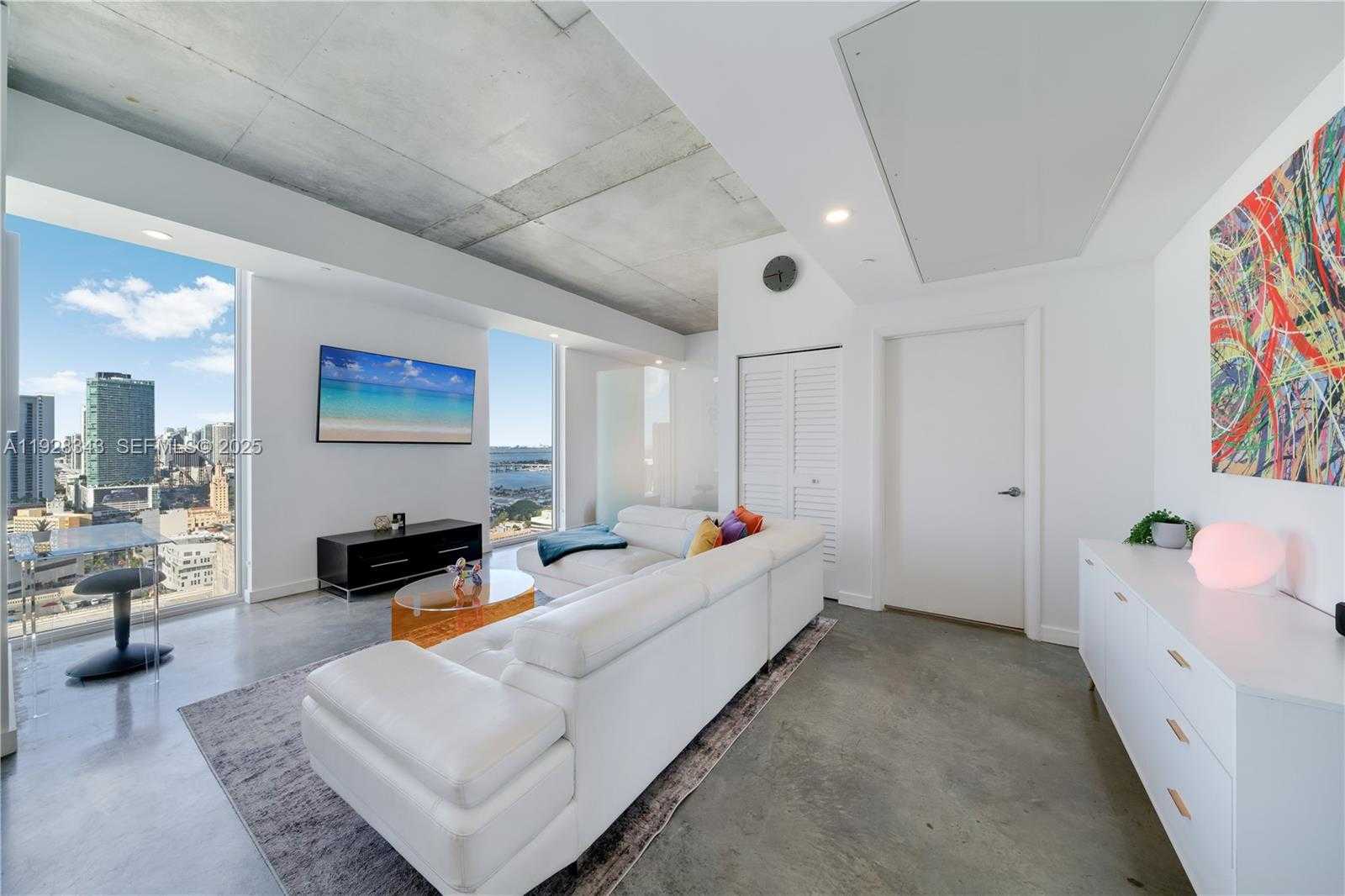 Small Image of 151 SOUTH EAST 1ST ST #3008, Miami Number 2