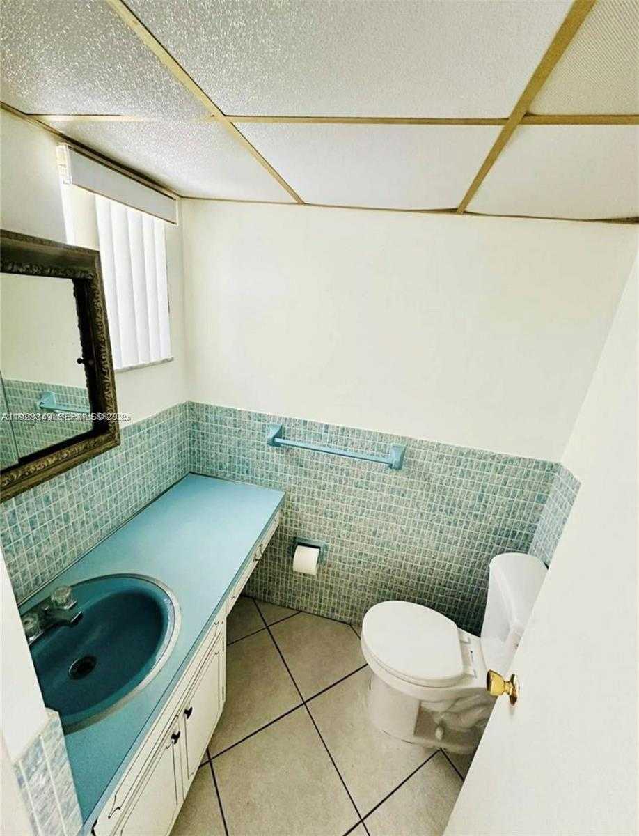 Small Image of 330 2ND ST #404G, Hallandale Beach Number 8