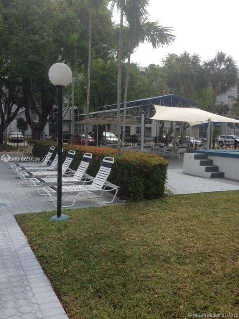 Small Image of 200 177TH DR #411, Sunny Isles Beach Number 5