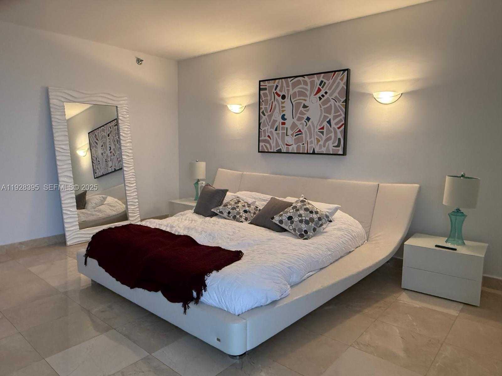 Small Image of 21150 EAST POINT PL #1001, Aventura Number 10